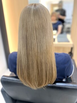 レム 仙台店(L.E.M) 柔らかベージュ