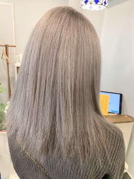ヘア ライフ セリス(hair life Celis) ホワイトミルクティー