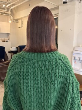 ライン(LINE) ピンクベージュ/ブリーチ