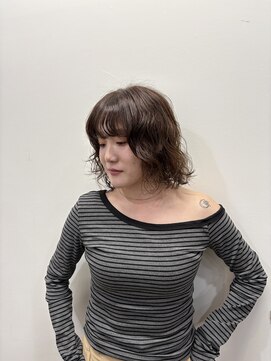 アイナ(AINA) ふわふわパーマ