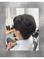 アルク(arc) メンズ縮毛矯正で自然なセンターパート