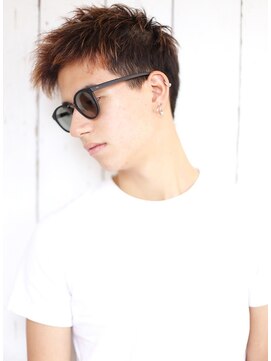 ビューイースト 亀戸 錦糸町(VIEW EAST) モヒカンショート