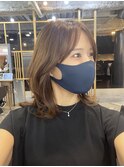 顔まわり