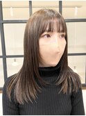 ロングレイヤー・艶ベージュ・アッシュベージュ・イルミナカラー