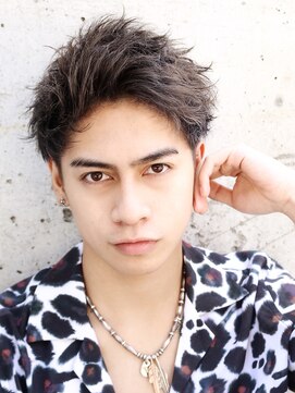 アルファ 新宿(alpha) フェザーパーマ/刈り上げセンターパート/サーフカール[新宿]