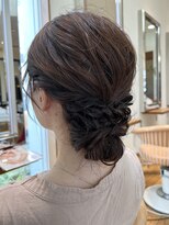 ビュートリアム 福岡(BEAUTRIUM)&nbsp;大人のお呼ばれヘアアレンジ