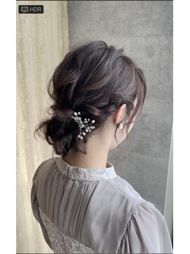 ゼロヨンハチ(048) お団子下目アレンジ