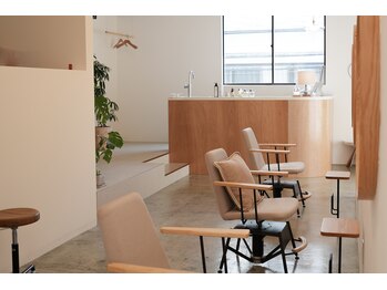 Lif by ROVER【リフ バイ ローバー】