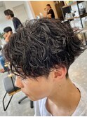 波巻きパーマメンズパーマメンズヘアツーブロックツイストパーマ