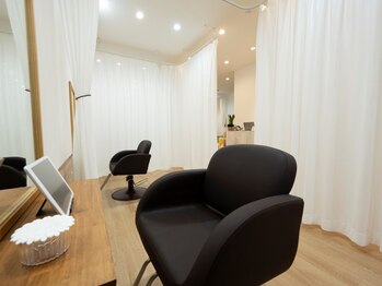 アイライク 南流山(I like...)の写真/《南流山美容院☆髪質改善個室美容室》新しい価値を！人の目を気にせず、寛ぎながら希望を叶える♪