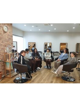 “アットホームな雰囲気×丁寧なカウンセリング”が魅力のサロン★落ち着く空間で癒しのひと時をご提供♪