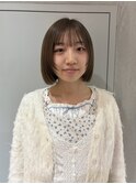 【YOKE】ミルクティーカラーヘーゼルベージュレイヤーボブ20代