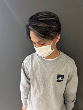 メンズサロン キング 高槻店(Men’s salon K!ng) 波巻きツイストスパイラルパーマ/フェザーパーマ/眉毛/メンズ