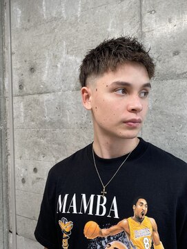 レンゲン(LENGEN) メンズパーマフェードバーバーツイスト理容室カット