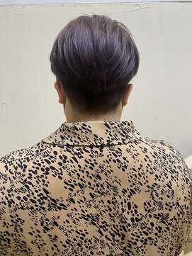 モリオ フロム ロンドン 成増店 【morio成増/一戸】刈り上げ女子ブリーチありラベンダー