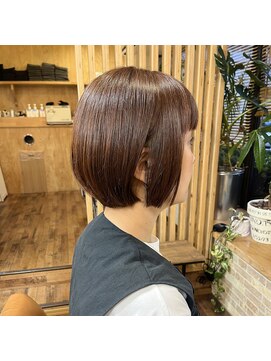 伸ばし中のショートボブ♪