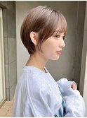 大人ガーリーダークアッシュ小顔ヘア似合わせカット