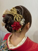 アウィッシュ(a wish)&nbsp;シニヨン 成人式 ヘアセット