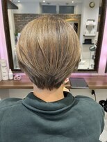 リバー(RIVER) 大人ショート×艶髪