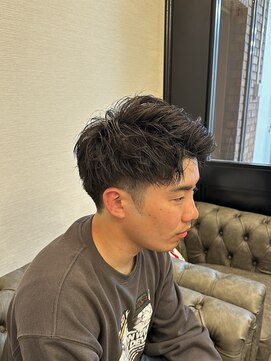 ヘアドクターベガ(hair Dr.VEGA) 刈り上げアップバング