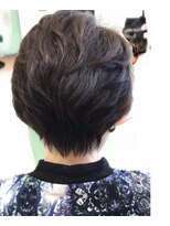 シュクルヘアー(Sucre Hair) トップふんわりカット
