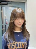 hyon myon/RISEbyREVO 綾瀬店【ヒョンミョン】&nbsp;ハッシュカット/デザインカラー/グレージュ[綾瀬駅/韓国ヘア]