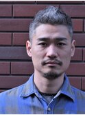 白髪でおしゃれを！ワイルドモヒカンスタイル