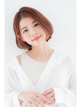 ロダット 横浜(LODAT by little) 透明感あるヌーディーボブ【LODAT横浜】