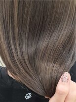 インビテーション(invitation) ミルクティベージュ