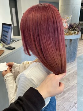 ルーブ トウキョウ(Loob. TOKYO) コーラルピンク（ワンホンヘア、ブリーチ1回、池袋ウルトワ）