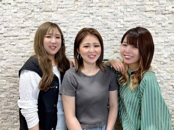 ムーブヘアピュア(MOVE HAIR pure)の写真/【南熊本駅/女性Stylistのみ】女性支持多数。サロンtimeを笑顔で包む癒しの女性スタイリスト♪