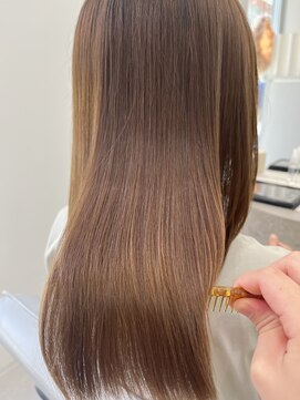 アラナ 平尾(alana) ULTOWA水素トリートメント×クリアベージュ