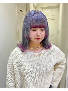 コル(CoL) ちょっぴり個性的！裾カラー！