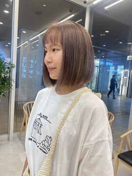 エクリジユウガオカ(equri Jiyugaoka) 【自由が丘】ハイトーン＋　ボブ