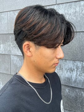 ニアウ 高崎店(Niau) メンズセンターパートニュアンスパーマナチュラル群馬高崎眉毛