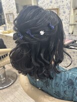 サクララ(Sakura la)&nbsp;ハーフアップ/ミディアムヘア/結婚式/参列ヘア/お呼ばれヘア