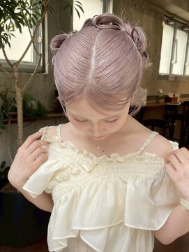 エイチ(H) xヘアセット/イメチェン/ホワイトブロンド/外ハネボブ/美髪/