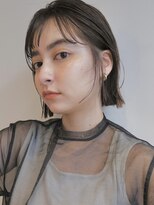 ノイカーム(noi Calm) 顔周りレイヤーカットくびれヘアミルクティーベージュカラー