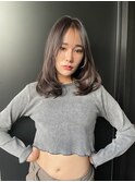 レイヤーカット　20代　シースルーバング　色気ヘア