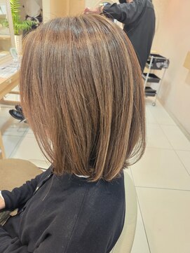 ミーサ(MYSA) 大人デザイン　白髪ぼかしハイライト　ブリーチカラー
