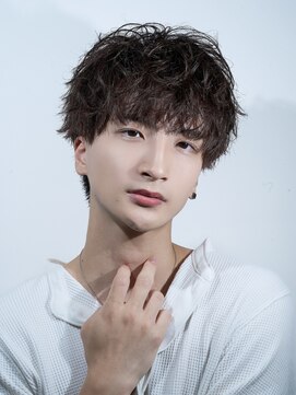 ハイプ(HYPE) シャドウパーマ/メンズパーマ/スパイラルパーマ/眉毛ワックス