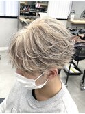 ホワイトベージュ/ローライト/フェザーショートデザインカラー