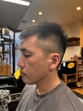 HAIRFREEDOM BARBER TAKAMIZO【ヘアフリーダムバーバータカミゾ】 ソフトモヒカン