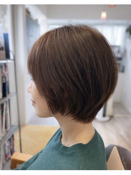 タイム(Time) 大人可愛い 丸みショートボブ