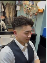 タイト スワッグ バーバーワークス(TIGHT SWAG BARBERWORKS)&nbsp;スキンフェード×ピンパーマ