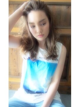 リマ(RIMA) 【RIMA】HARUKI 外国人風☆ラフなWaveロング×ハイトーンAsh