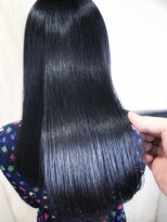 アンフィドットドゥルドゥ(AnFye.dueldo)&nbsp;【AnFye.dueldo】輝くツヤ髪ストレートヘア♪