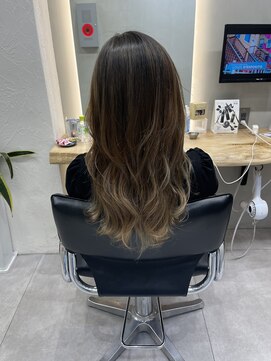 フェリア 松山(Feria) 【Feria松山】透明感グラデーション×グレージュ-相原愛梨-