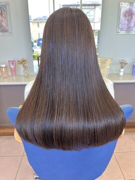 アトリーチェタ 田富店(ATTRICE) 髪質改善トリートメントヘアカラーベージュカラーロングヘア