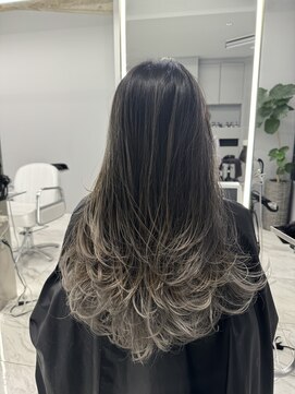 ヴァイス 新宿店(VAICE) バレイヤージュ×レイヤーカット